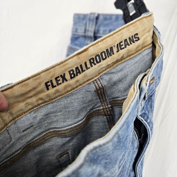 Duluth Trading Co Ballroom Flex Jeans Men's Size 44x32 - Picture 7 of 8